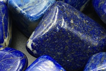 Le Lapis-lazuli -  Pierre semi-précieuse